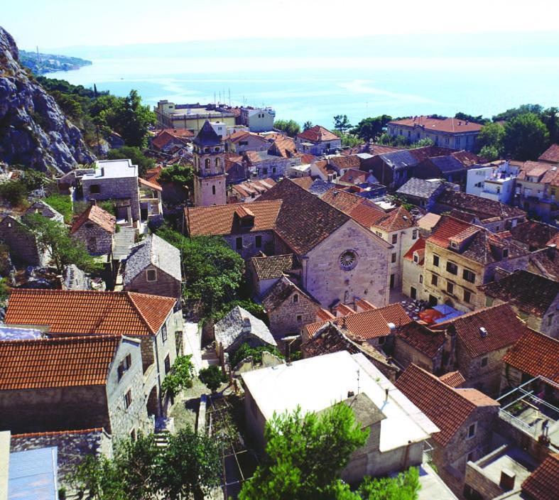 Luxury City Centre Apartment With Stunning View Omis Exterior photo